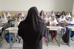 مرخصی زایمان برای معلمان رسمی و پیمانی اجرایی می‌شود