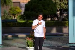 تصویر جدید شفیعی کدکنی به همراه همایون شجریان در برج میلاد

