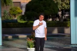 تصویر جدید شفیعی کدکنی به همراه همایون شجریان در برج میلاد

