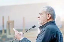 الرئیس الإیرانی یرد على تصریحات ترامب
