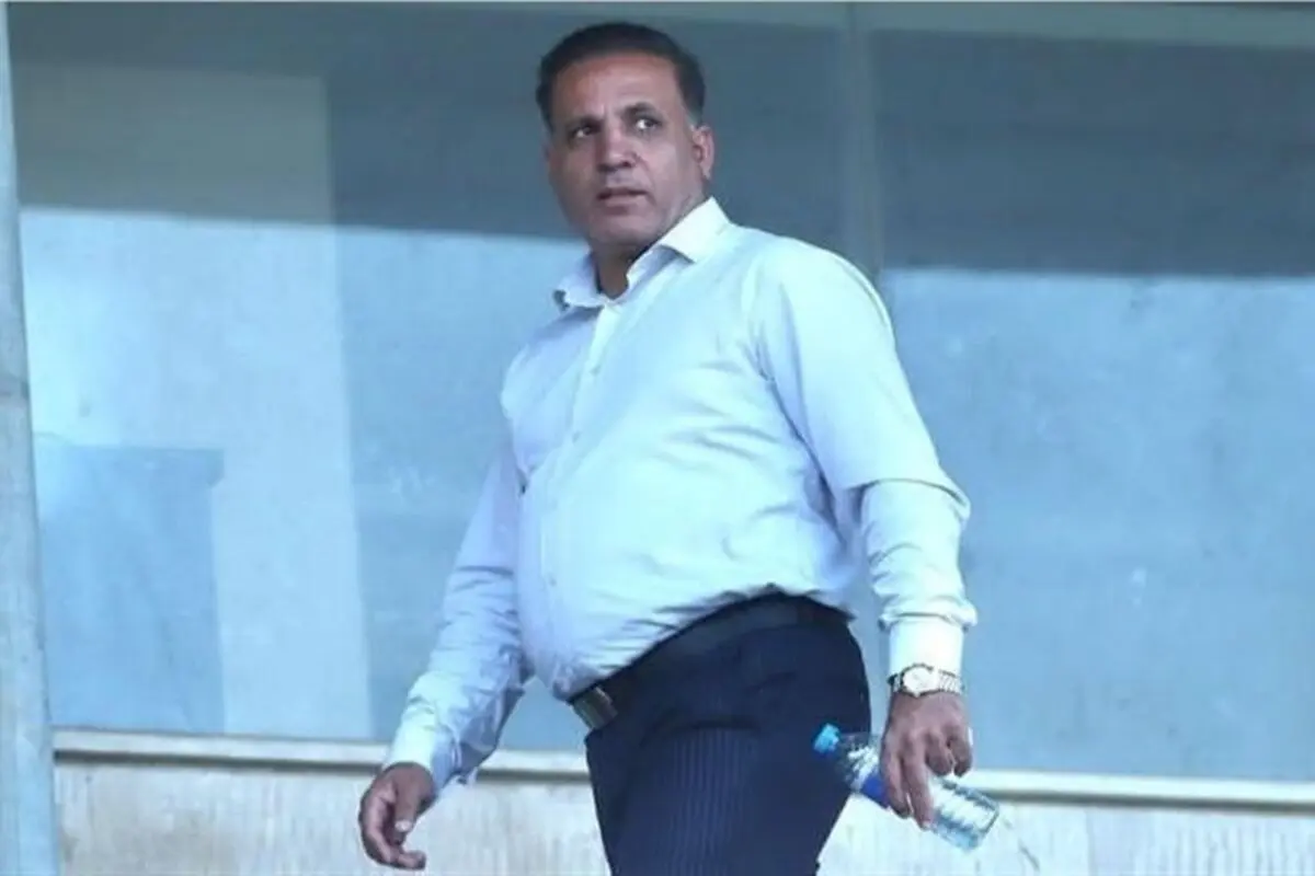 مدیر عامل استقلال خوزستان:فدراسیون شان فوتبال را پایین نیاورد

