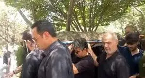 بامداد بیات تشییع شد

