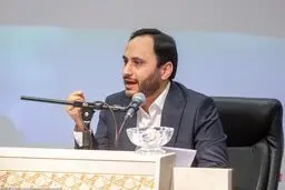 قصه گویی سخنگوی دولت به اعتراض یک دانشجو درباره وضعیت اقتصادی/ ویدئو

