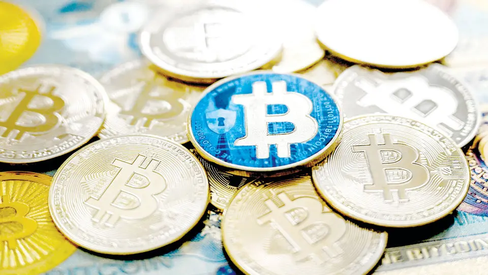 دنیای رمزارز در آبان ۱۴۰۴؛ از تهران تا هنگ‌کنگ