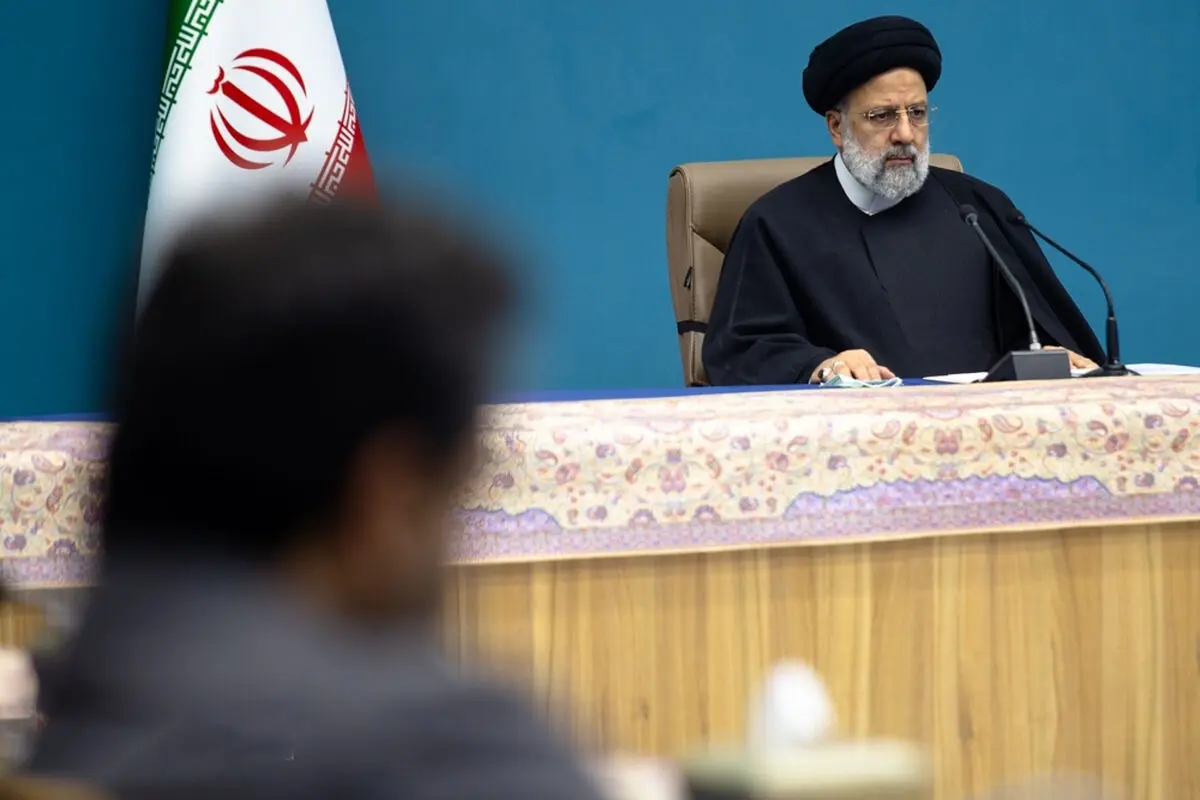 رئیسی: اقدامات بانک مرکزی برای جلوگیری از اضافه برداشت بانک‌ها با جدیت دنبال شود