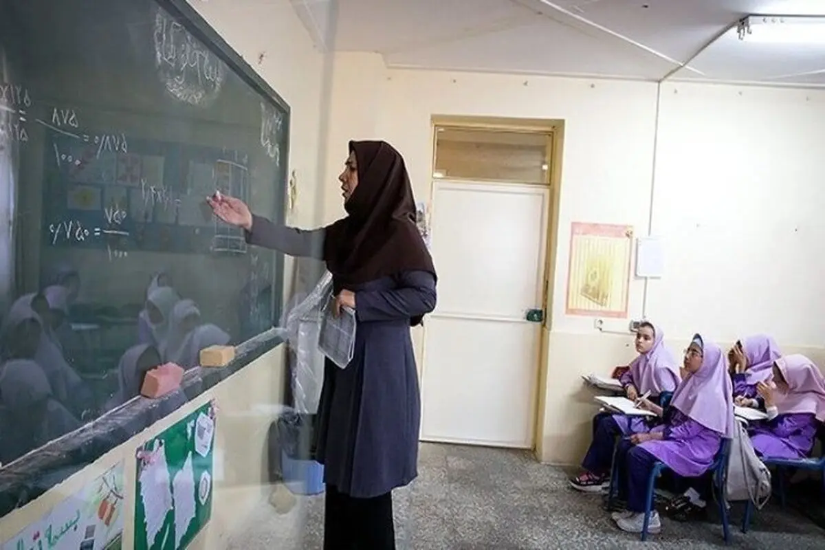 حذف ۱۹ هزار نفر از فهرست استخدام آموزش و پرورش به‌خاطر کد ۱۹

