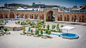 تهران: از چشمه‌علی تا کاروان‌سرای خانات، از لاله‌زار تا کاخ گلستان

