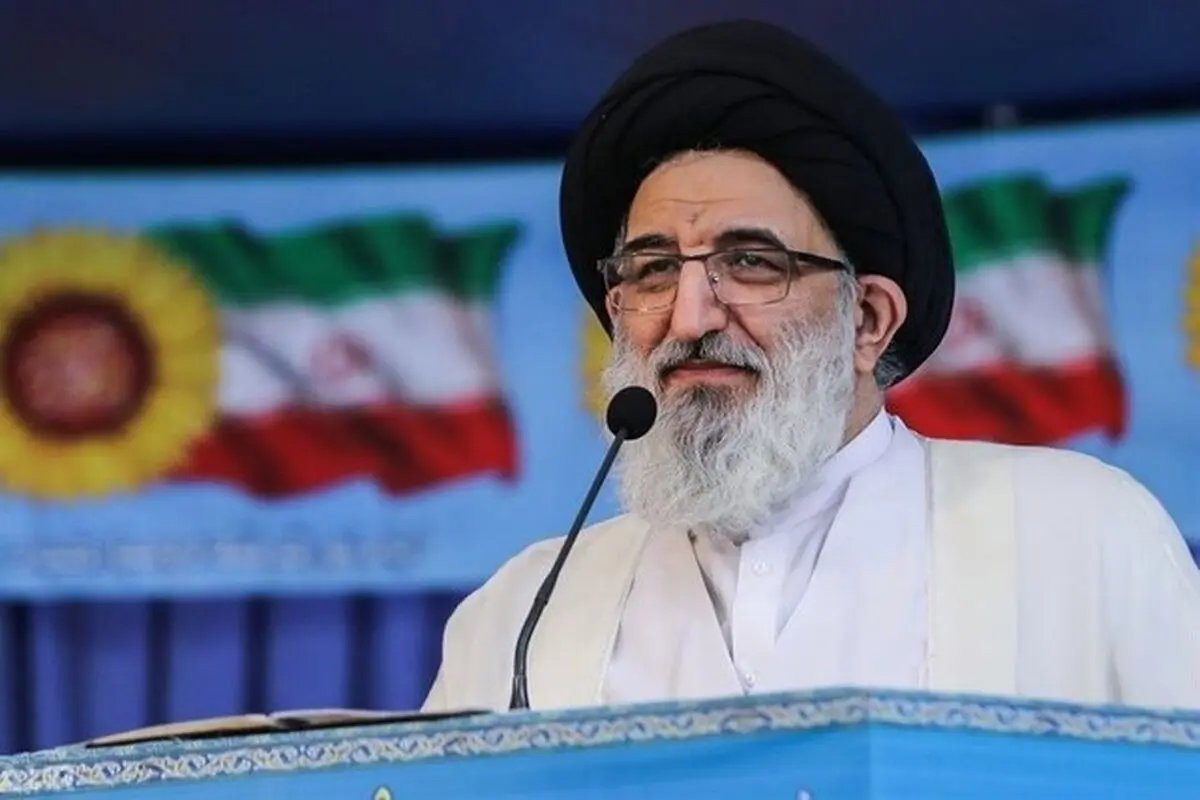 امام جمعه کرج: اگر درست مصرف کردن آب را جدی بگیریم، می‌توانیم  ثبات اقتصادی و اجتماعی برای کشور ایجاد کنیم