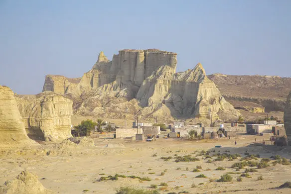 «پیشمنت» در انتظار آب و روشنایی