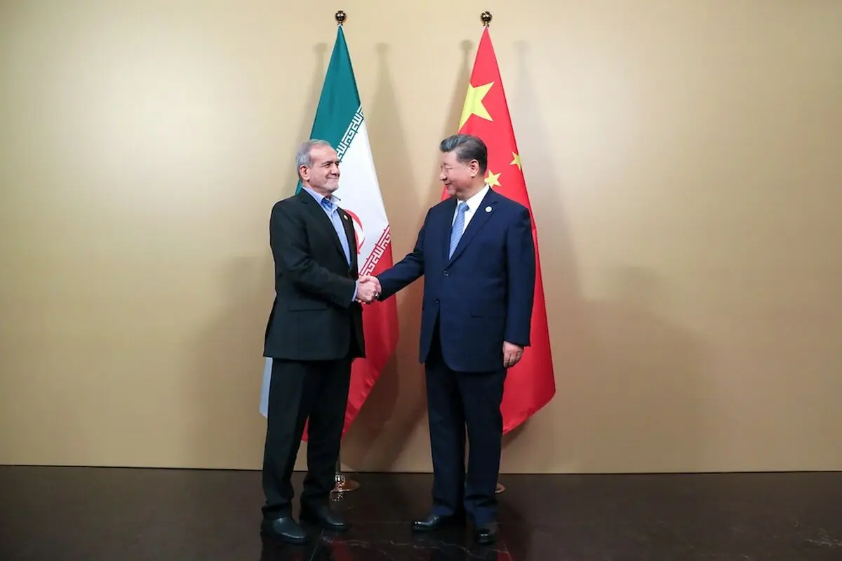 ایران و چین نفت را با کالا تهاتر می‌کنند؛ از دارو و خودرو تا تجهیزات نظامی