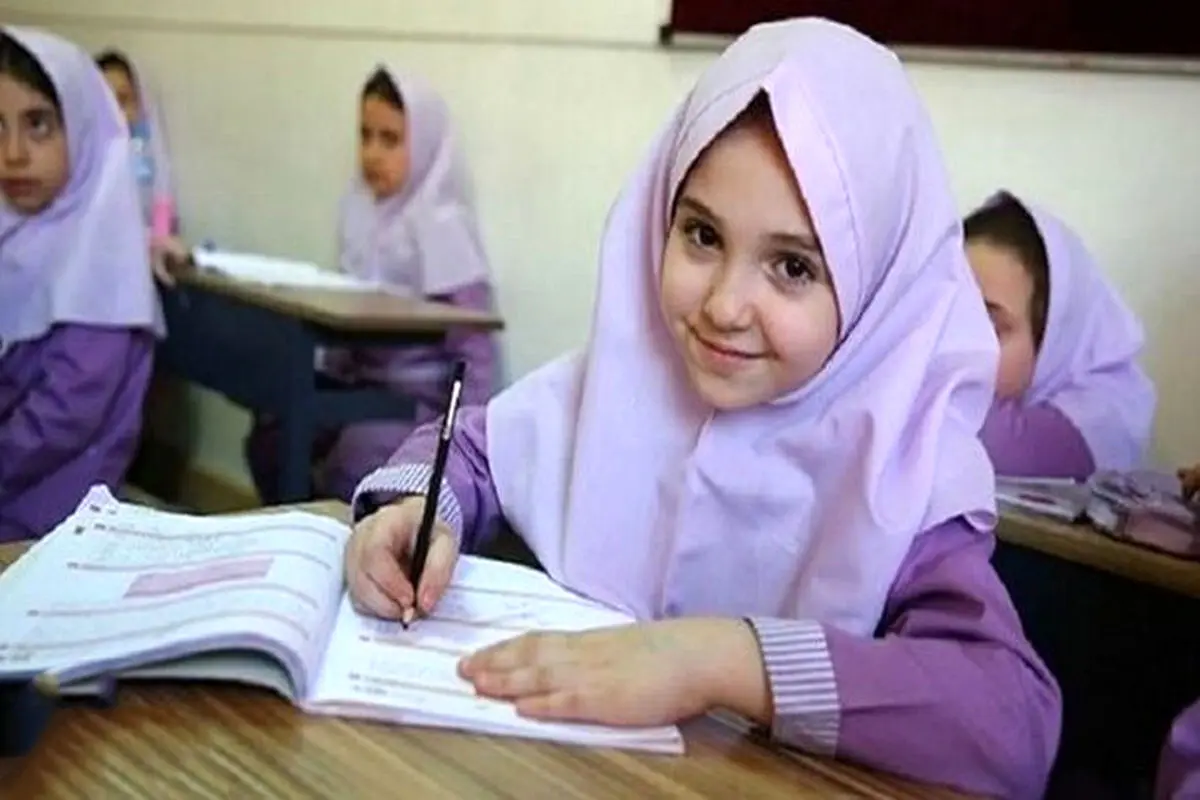 تداوم روند ثبت‌نام دانش‌آموزان ابتدایی در مدارس

