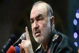 خبرنگاران صاحب تعهد و سازنده و نگارنده واقعیت‌ها هستند/ هیچکس حق ندارد به دنیای خصوصی افراد وارد شود