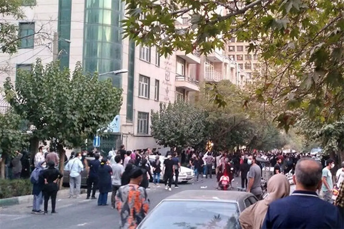جمهوری اسلامی: مسئولان اشتباهات خود را بپذیرند