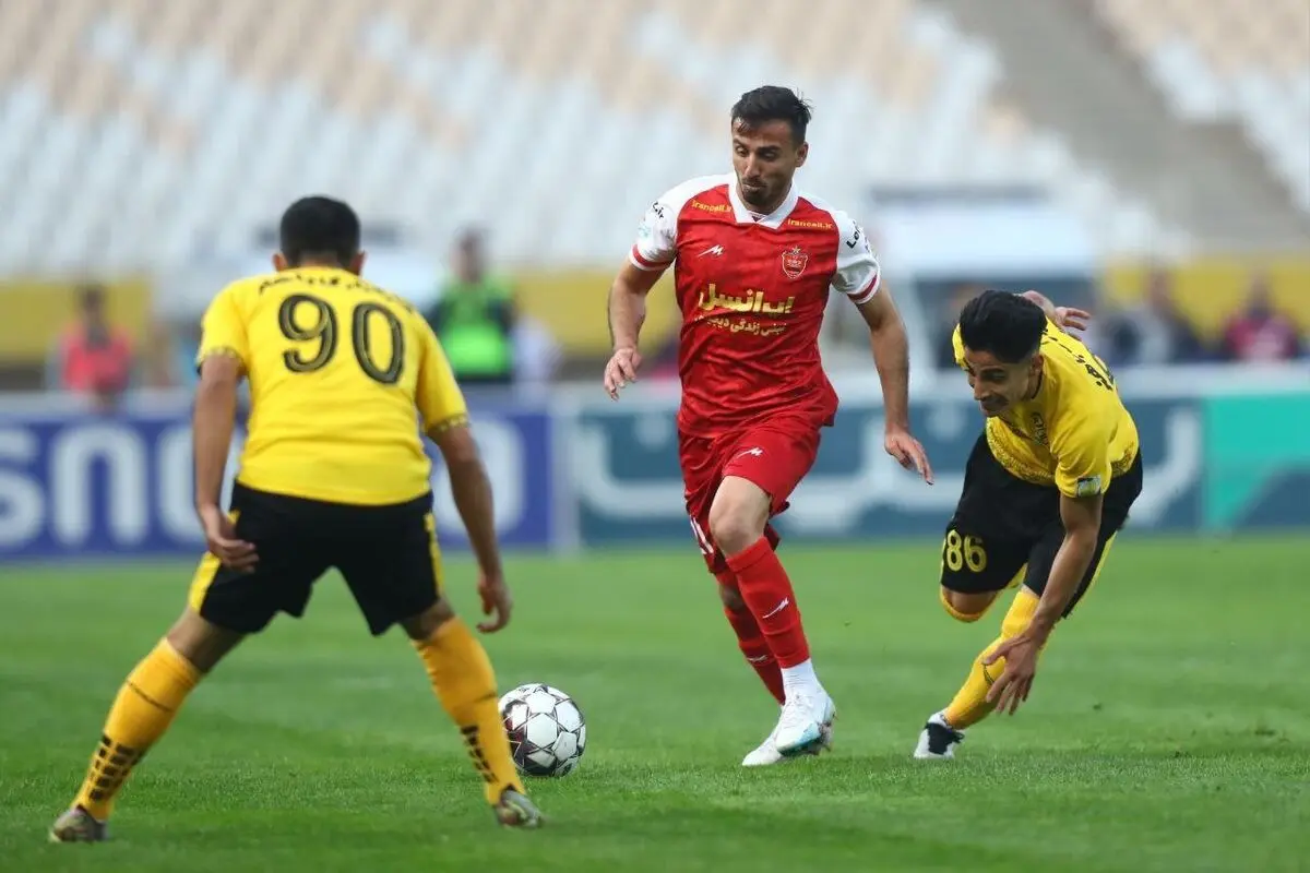سقوط پرسپولیس و سپاهان در رده‌بندی جهانی 