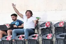 گلایه سرمربی استقلال از داوری‌ها در لیگ ایران 