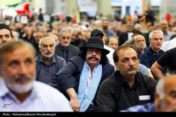 مهمان خاص در مراسم گرامیداشت ۴ عضو شهید خانواده رهبر انقلاب + عکس