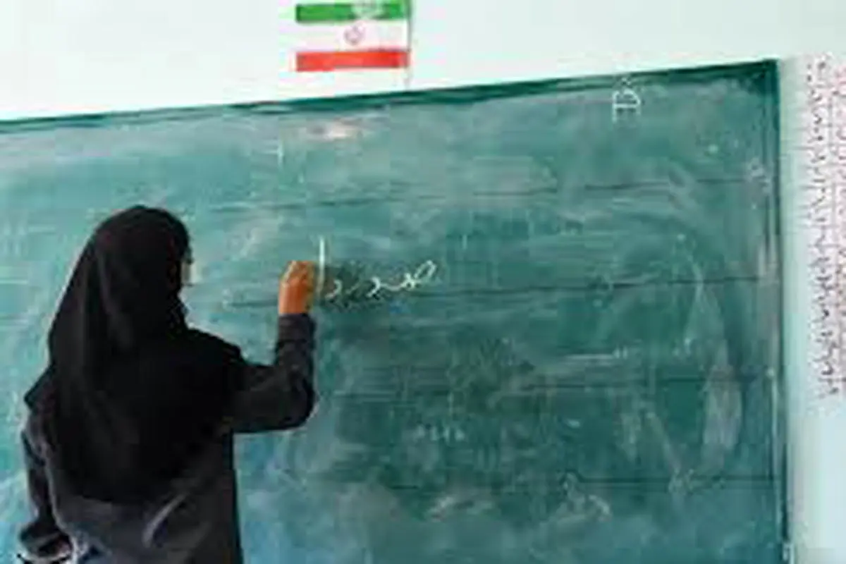 تخصصی‌کردن آموزش 
و حرفه‌ای‌کردن معلمان
