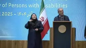 برخورد جالب رئیس جمهور با کودک دچار معلولیت+ ویدئو