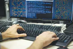 وقتی کد‌زدن با تحریم گره می‌خورد