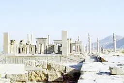 دروازه شهر پارسه

