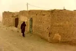 ریگ روان ۲۰۰ روستای سیستان و بلوچستان را خالی از سکنه کرد/ هیرمند را خالی از سکنه نکنید 
