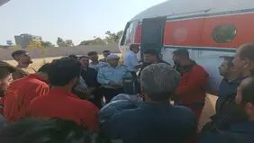 کوه های دزفول در آتش می سوزد