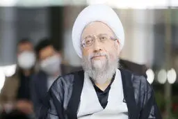 خشم آملی‌لاریجانی از  حمله به مجمع
