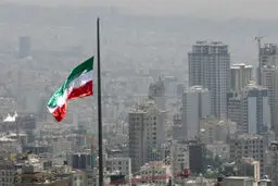 فراسوی گریز از تاریخ