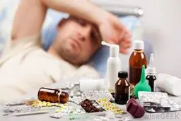 مهمترین علائم آنفلوآنزا / مراجعه روزانه ۳۰ هزار بیمار تنفسی به بیمارستان‌ها