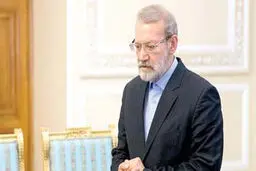 لاریجانی، میان قوا؟
