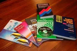 کتاب‌های زبان تغییر می‌کنند  