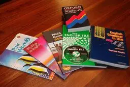 کتاب‌های زبان تغییر می‌کنند  