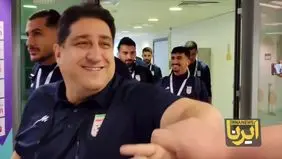 ورود کاروان تیم ملی فوتبال ایران به ورزشگاه برای بازی با ازبکستان + ویدیو