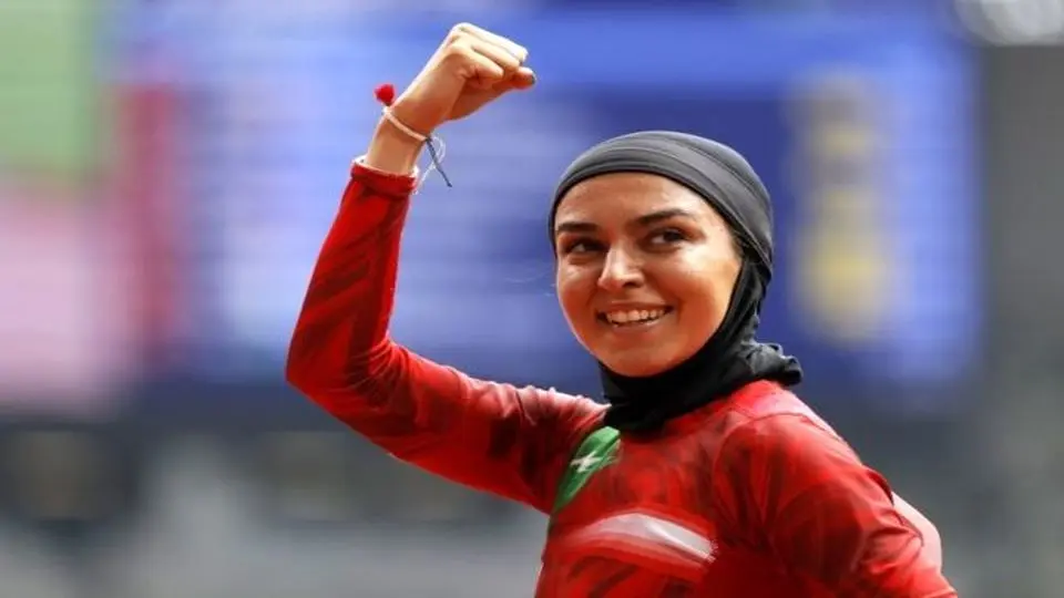 عداءة ایرانیة تحطم الرقم القیاسي العالمي لسباق الـ 100 متر نساء 