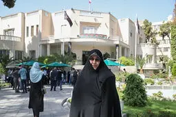 پیگیر صدور گواهینامه موتور برای زنان هستیم