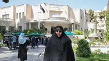پیگیر صدور گواهینامه موتور برای زنان هستیم
