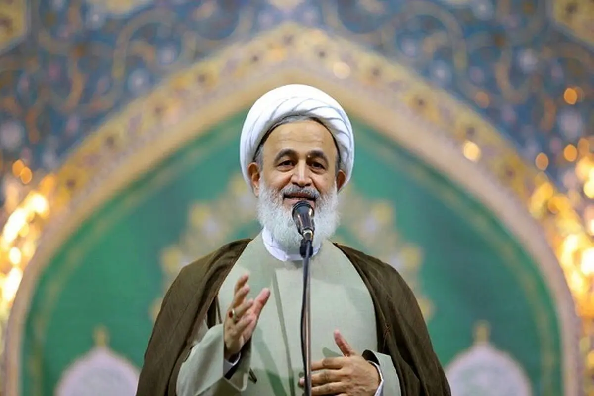 کنایه سنگین عباس عبدی به علیرضا پناهیان
