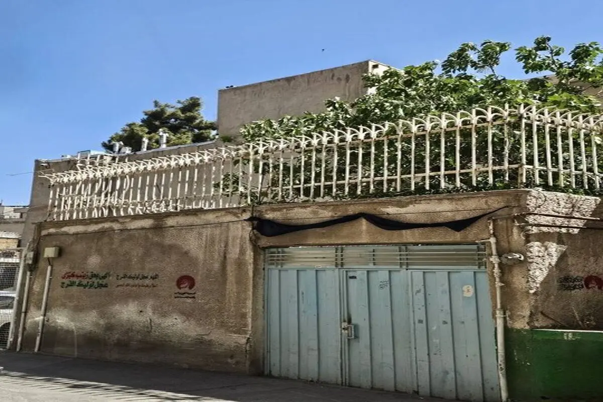 خانه‌ای که رهبر شهید در آن متولد شد، عقد کرد و فرزندش به دنیا آمد +‌ عکس