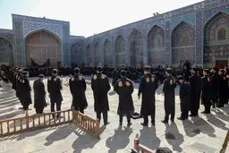 ریزش کاشی های مجموعه شیخ صفی تکذیب شد