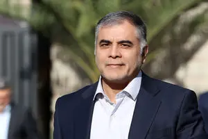 منابع حاصل از کاهش واردات بنزین صرف بهبود معیشت مر
