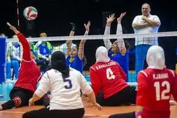  تیم بانوان ایران به کانادا باخت