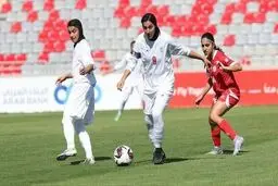 پاداش مردان ۲۷ برابر پاداش زنان / زنان فوتبالیست فقط ۲۰۰ یورو پاداش گرفتند