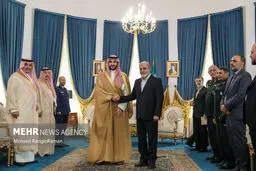 دیدار وزیر دفاع عربستان با دبیر شورای عالی امنیّت ملی