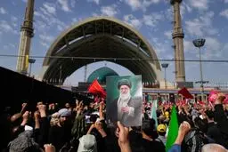گزارش رسانه‌های آمریکایی از دومین روز وداع با رهبر شهید