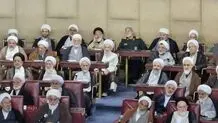 چرا خبرگان رهبری نام رهبر جدید را اعلان عمومی نمی‌کند؟