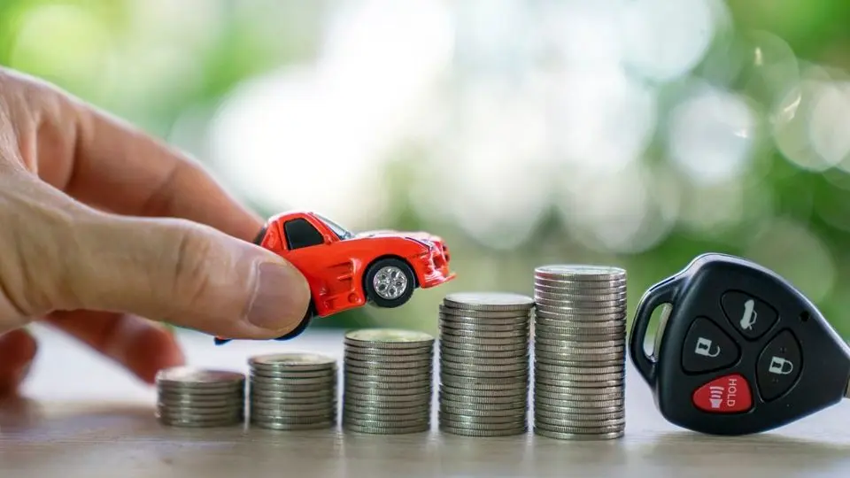 خرید خودرو با پس‌انداز تمام حقوق، چند سال طول می‌کشد؟
