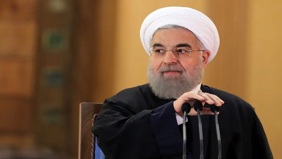 حمله نشریه سپاه به روحانی: می‌خواهد ضعف‌های خودش را پشت رفراندوم پنهان کند
