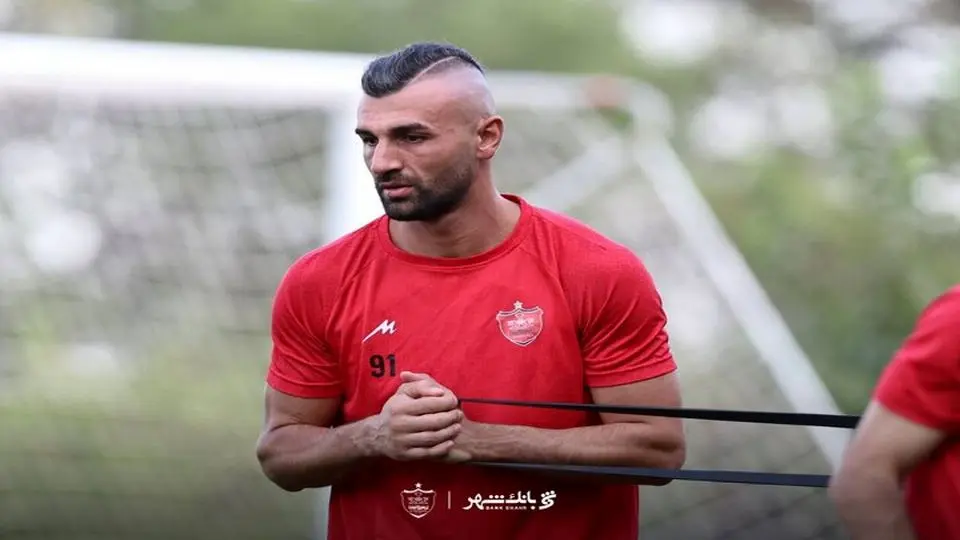اقدام عجیب پرسپولیس درباره سردار دورسون