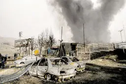 غرب در باتلاق نفت 