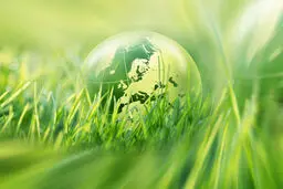 پاسخ به یادداشت «شرق»

